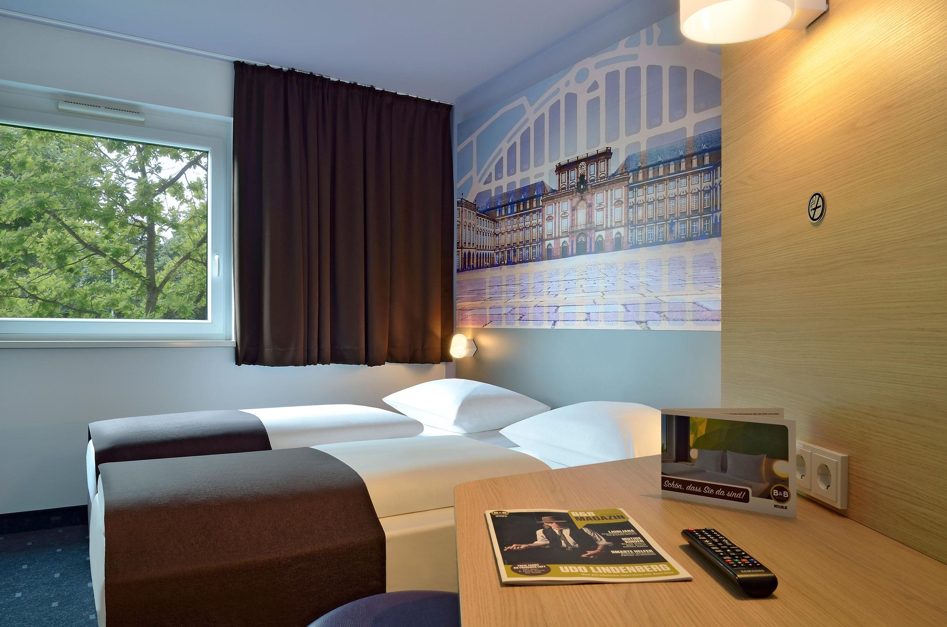 B&B Hotel Mannheim-Neuostheim Exterior foto